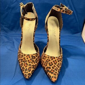 Leopard Print Toe Ankle Strap Stiletto Heels Women Size 6